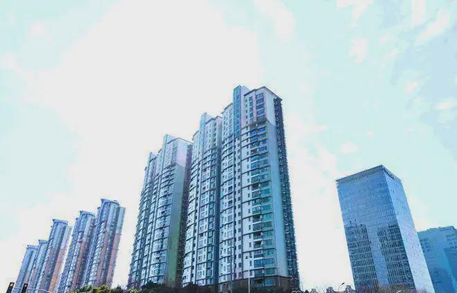 楼处发布：保利光合上城启幕理想生活新篇j
