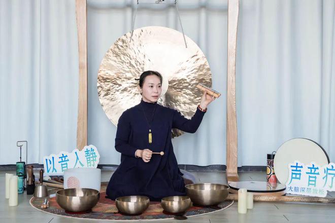 里的“解忧杂货店”给学生前行的勇气ag九游会登录走心！这些开在学校(图8)